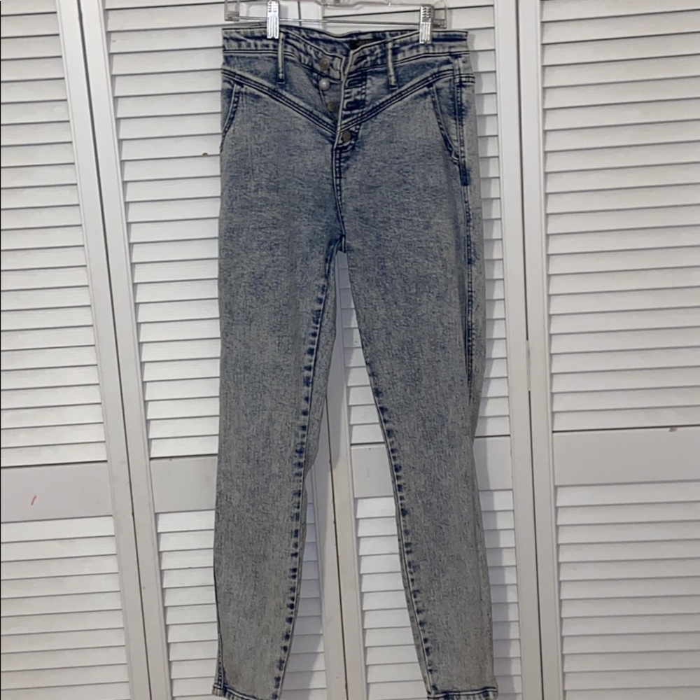 White Washed Jeans